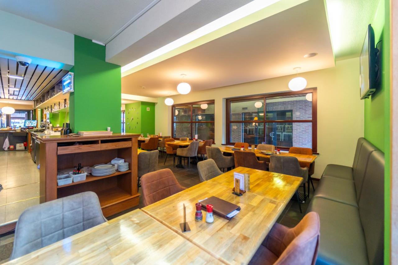 Hotel Ambiotel 통게렌 외부 사진
